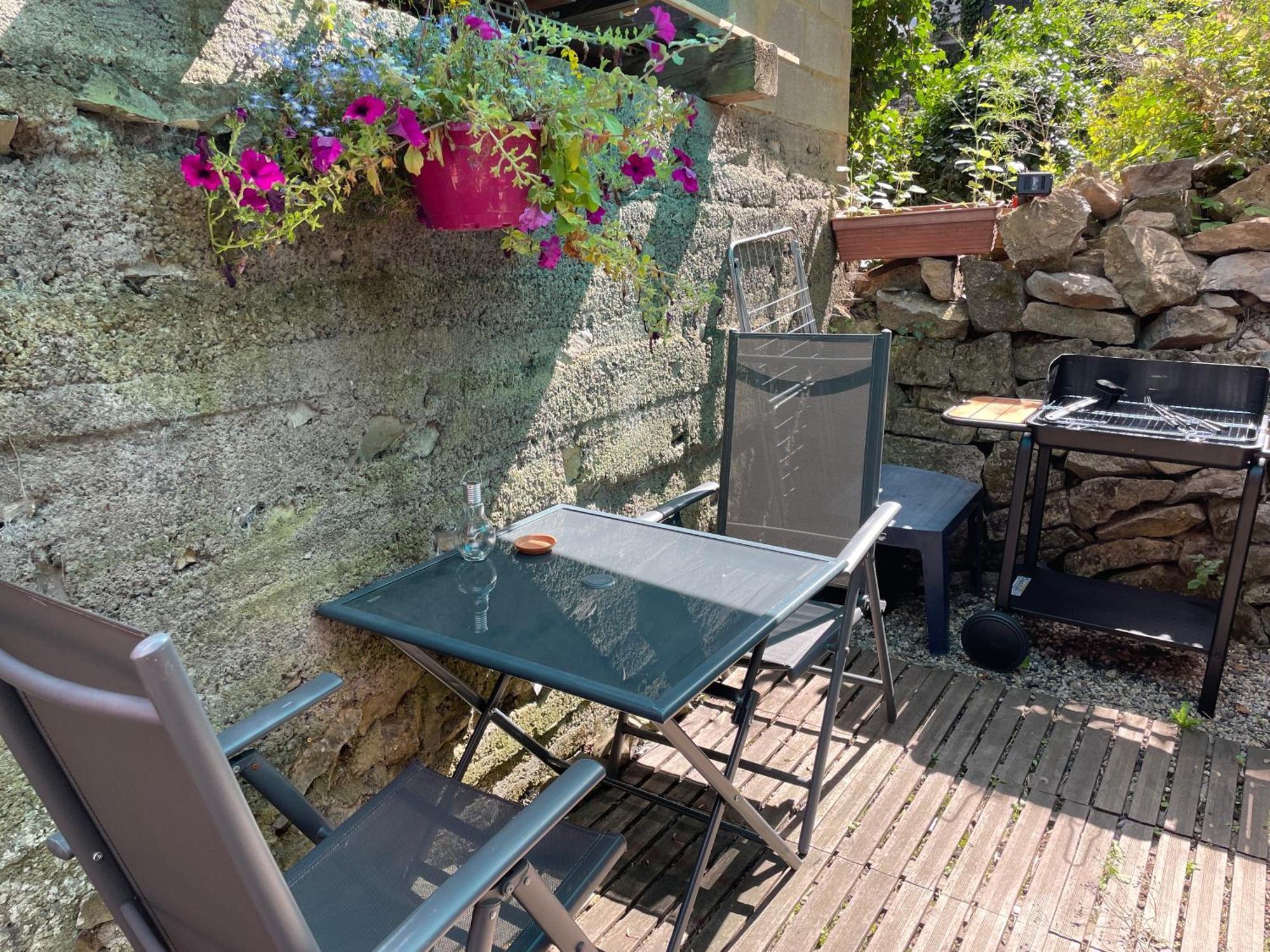 L'Arizona Dinant - Studio Montana - Barbecue, Free Parking, Dog Ok Esterno foto